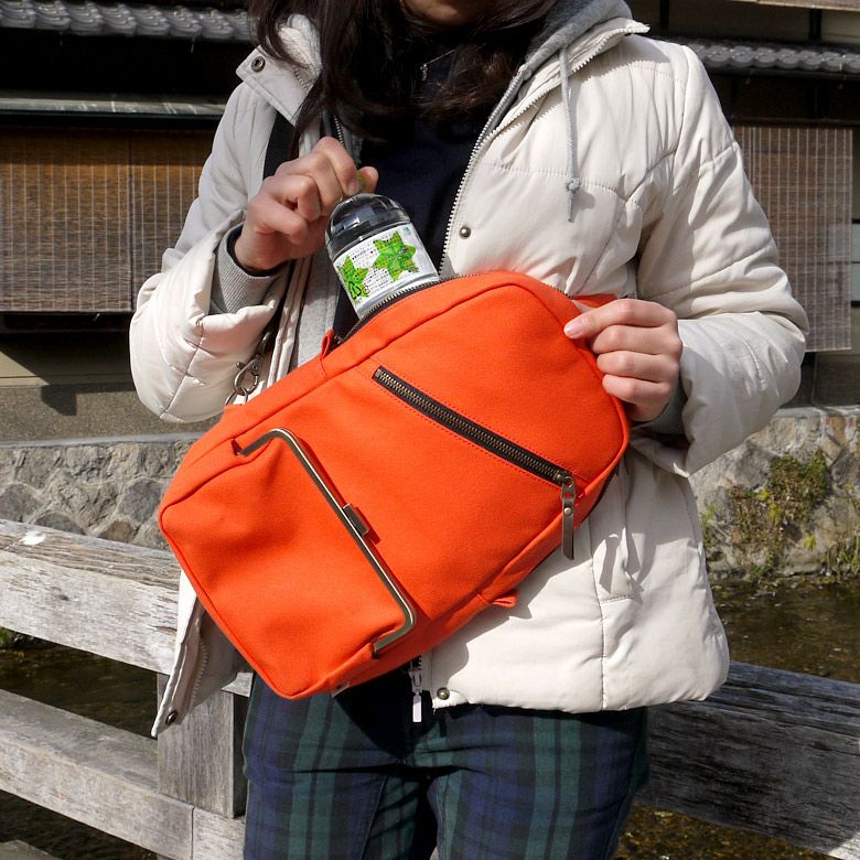 【ふるさと割】 受注生産品】縦型がま口ボディバッグ【帆布・無地】 | AYANOKOJI バッグ