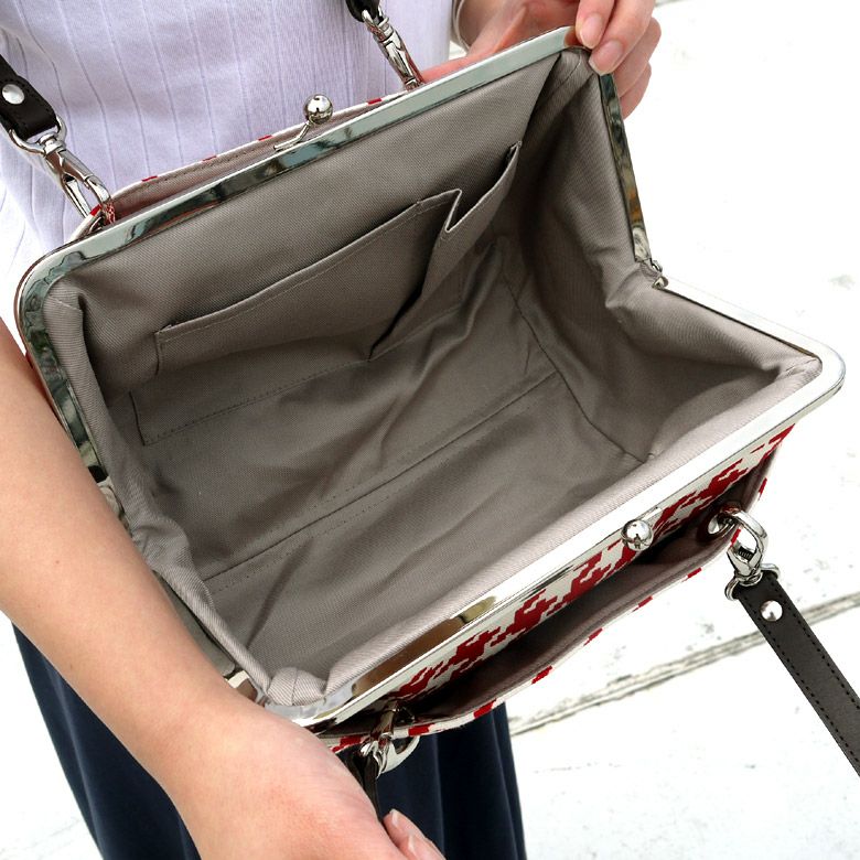 TAWARA型がま口ボストンバッグ【帆布・バードチェック】OPEN時