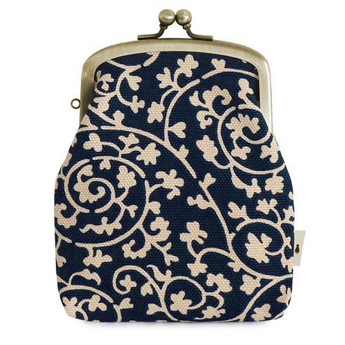 在庫商品】がま口シガレットケース【帆布・蛸唐草】 [M便 1/4