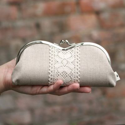 栗様ご相談専用ページ☆ビーズがま口ハンドメイド☆メガネケース☆親子がま口 在庫商品】山型がま口メガネケース【リネン】 [M便 9/10
