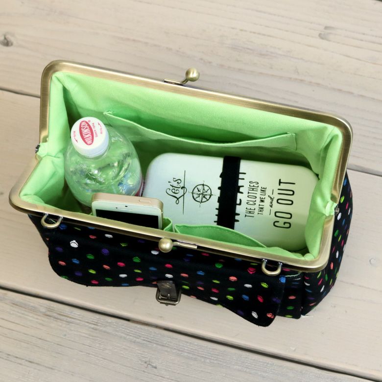 受注生産品】がま口フラップ2WAYリュック【帆布・がまドット柄