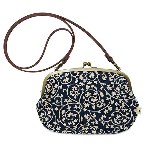 在庫商品】がま口スマホショルダーバッグ【帆布・蛸唐草】 [M便