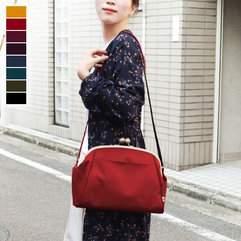 大玉がま口バッグ　大人可愛い　深緑　ハンドバッグ　唐草模様 唐草模様大きめがま口バッグ 送料サービス中！ ショルダーバッグ