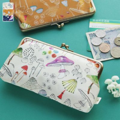 【在庫商品】6寸がま口平ポーチ【森のきのこ】 [M便 1/2]