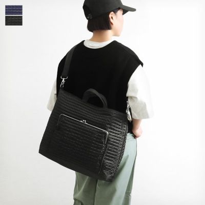 AYANOKOJI 【在庫商品】がま口ビッグショルダーバッグ【スクエアエンボス】